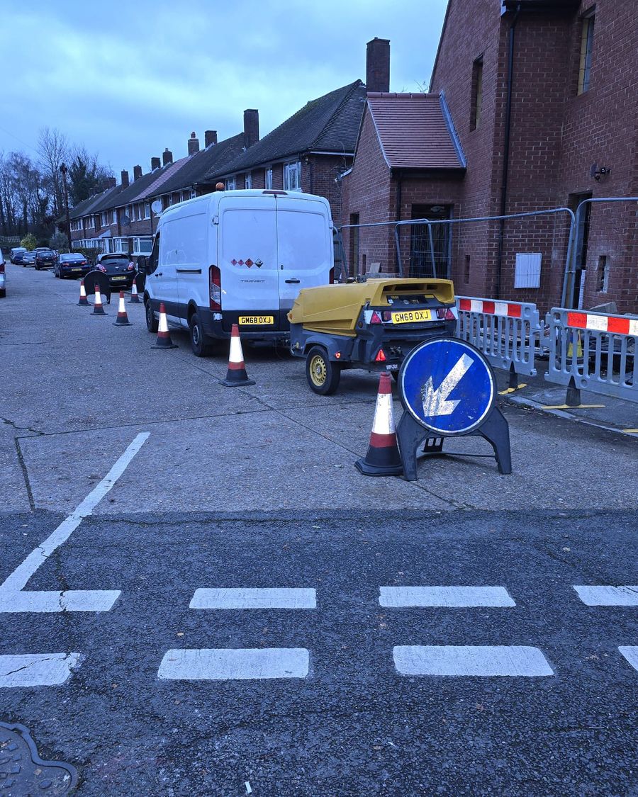 New sewer connection in the carriageway, Oakleigh Way, Mitcham CR4