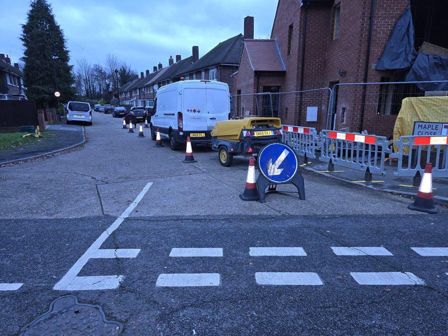New sewer connection in the carriageway, Oakleigh Way, Mitcham CR4